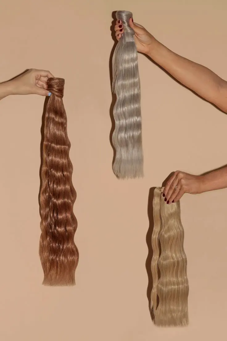 <h3>Extensions</h3>
Add length, volume, and seamless natural fullness.